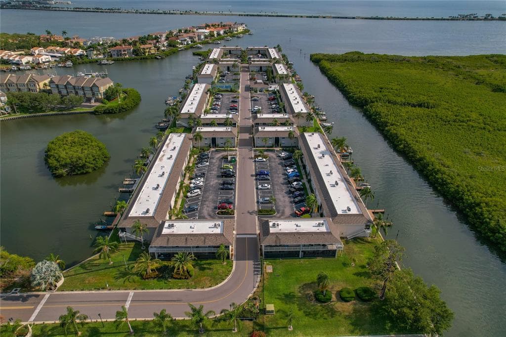 8808 BAY POINTE DRIVE UNIT 107 TAMPA, FL 33615