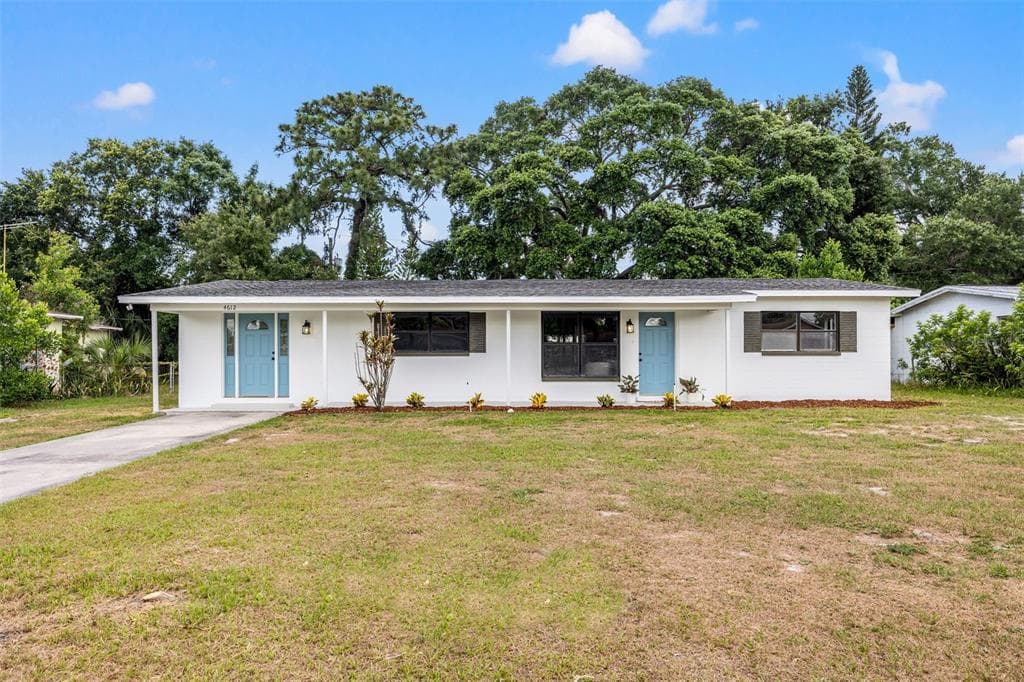 4612 N LINCOLN AVENUE TAMPA, FL 33614