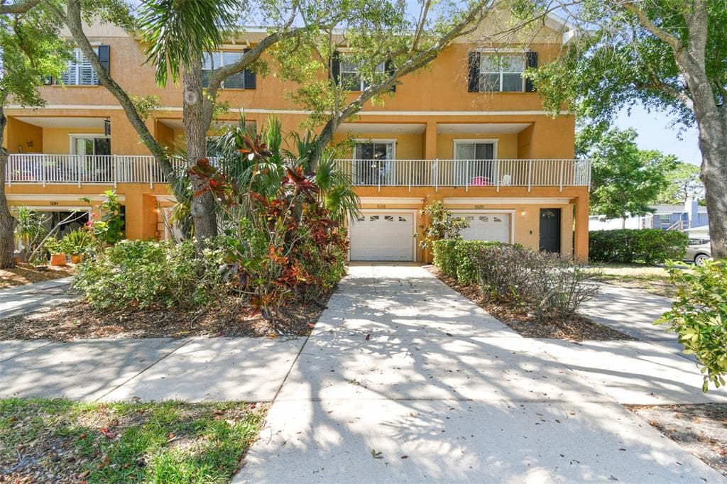 5018 W LANCASTER STREET TAMPA, FL 33616