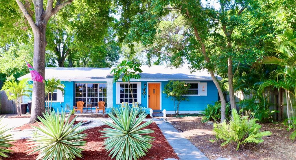 5613 23RD AVENUE S GULFPORT, FL 33707