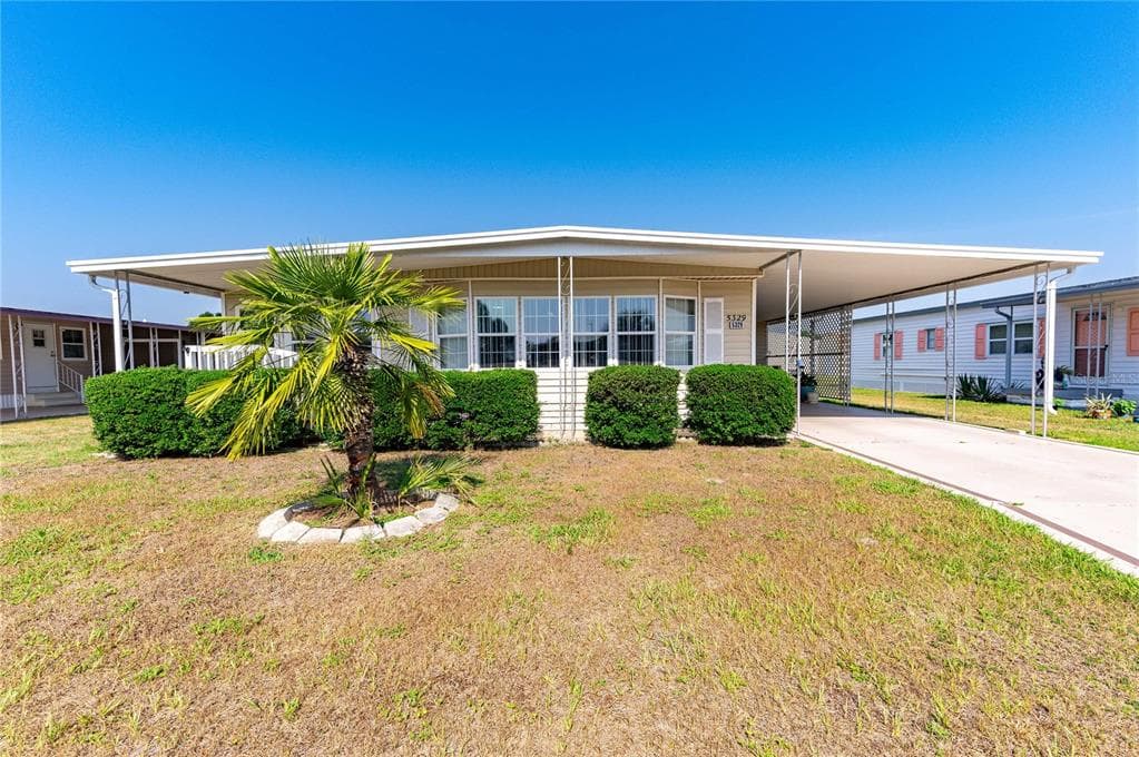 5329 COMANCHE STREET ZEPHYRHILLS, FL 33542
