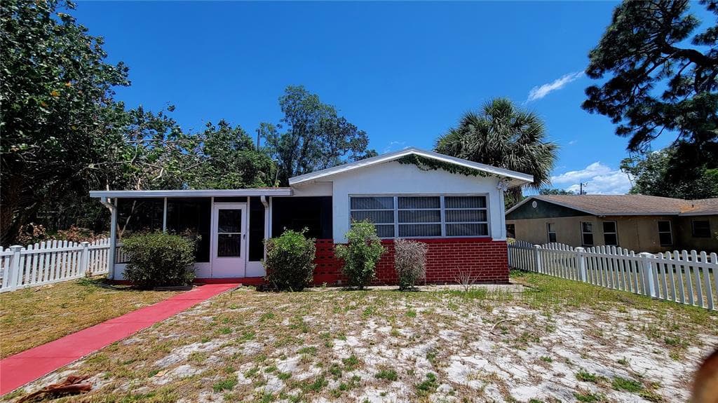 2308 20TH STREET S ST PETERSBURG, FL 33712