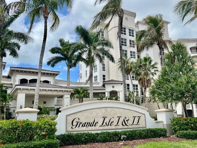 3313 SUNSET KEY CIRCLE UNIT 404 PUNTA GORDA, FL 33955