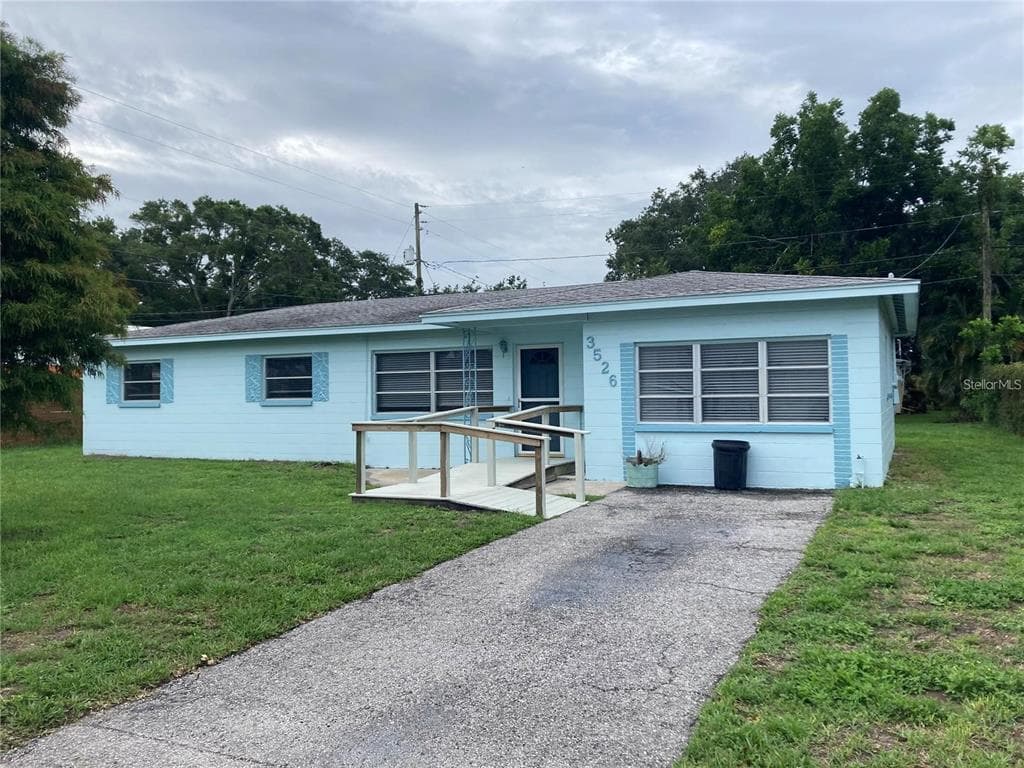 3526 AZALEA PLACE LARGO, FL 33771