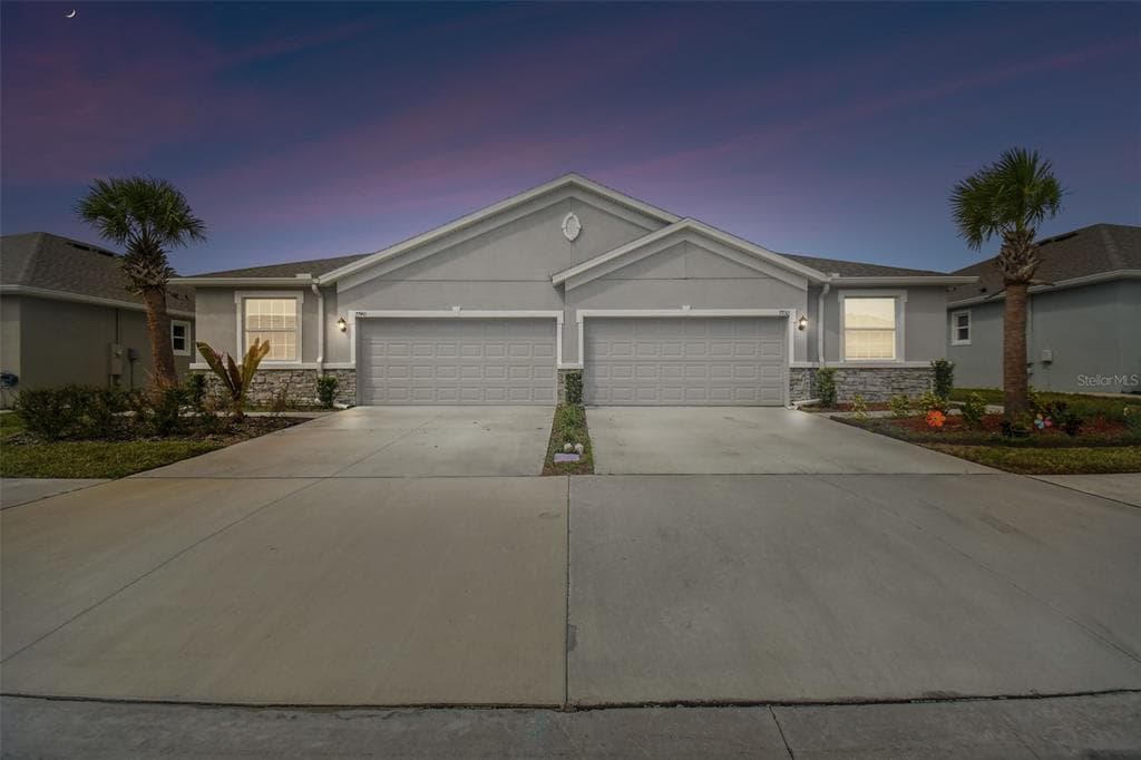 7740 STONEBROOK CIRCLE WESLEY CHAPEL, FL 33545