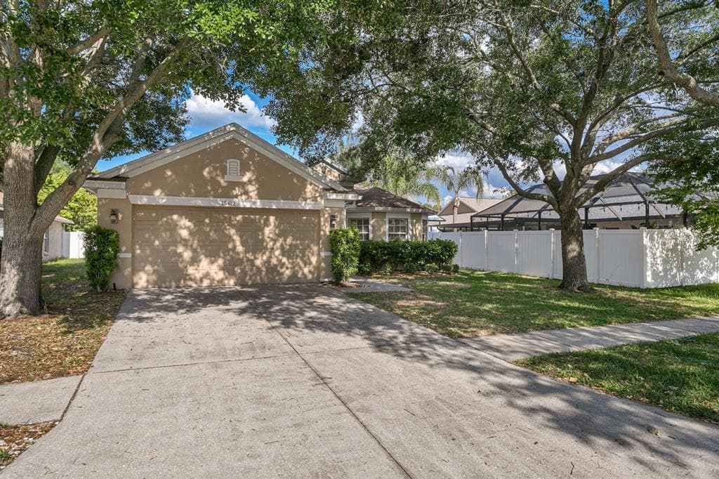 15412 MONTILLA LOOP TAMPA, FL 33625