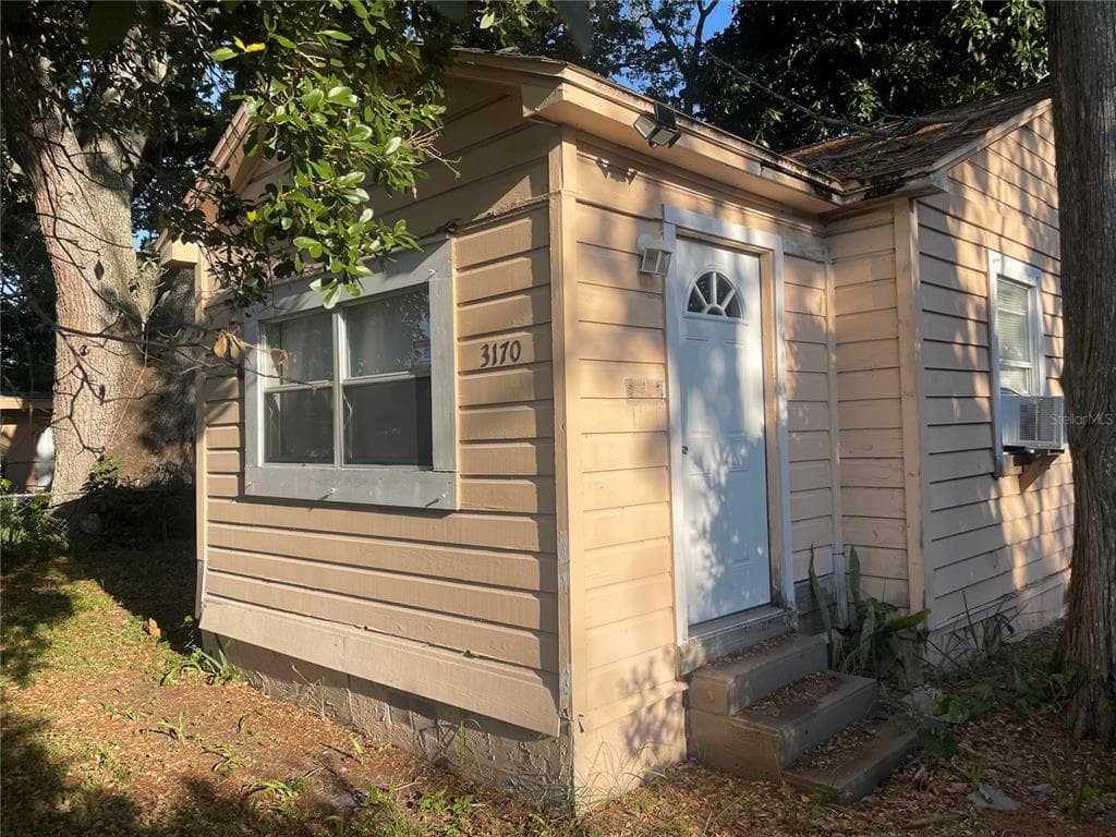 3170 6TH AVENUE S ST PETERSBURG, FL 33712