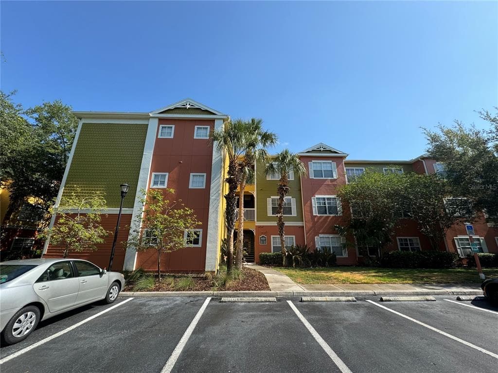 4207 S DALE MABRY HIGHWAY UNIT 8305 TAMPA, FL 33611