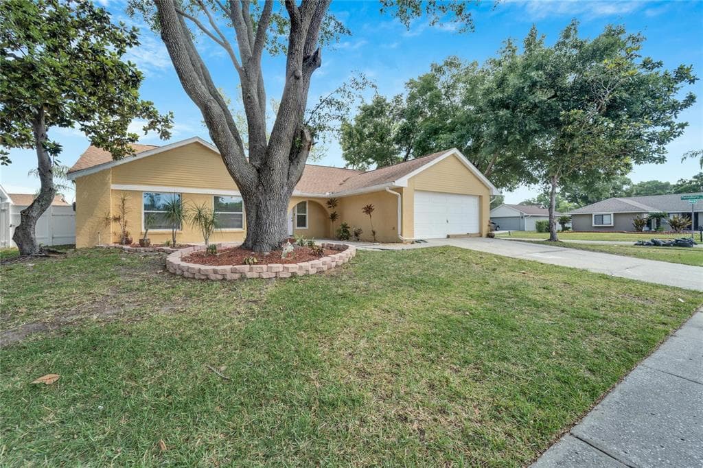 5101 GARDEN VALE AVENUE TAMPA, FL 33624