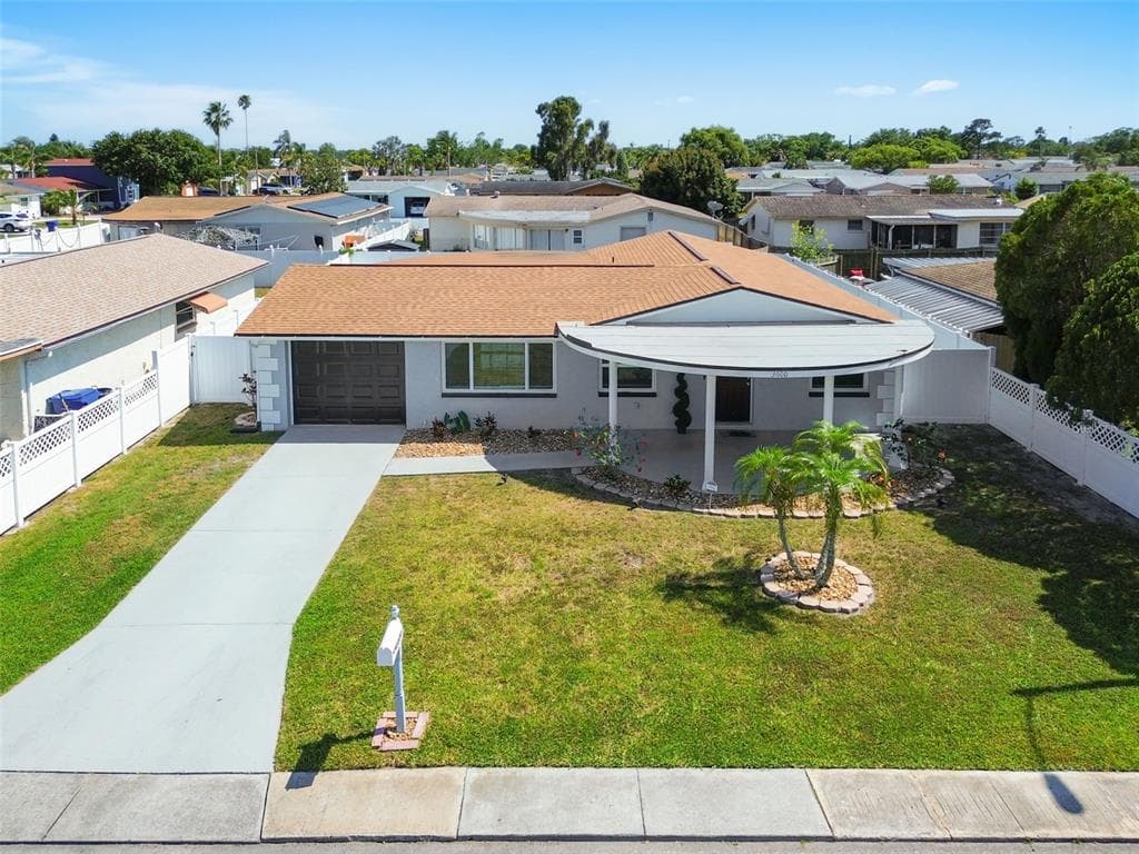 3600 UMBER ROAD HOLIDAY, FL 34691