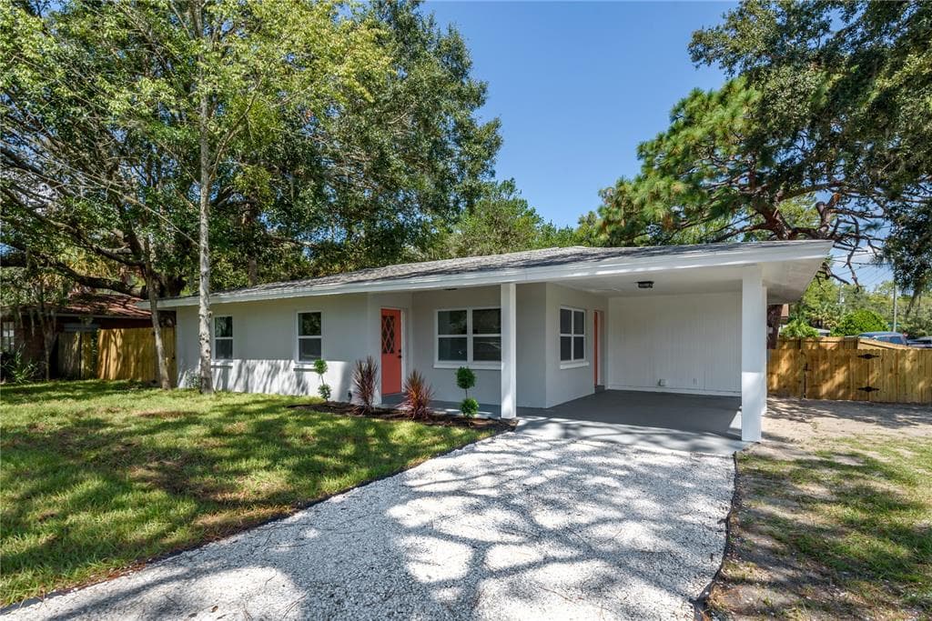 763 NE 12TH STREET CRYSTAL RIVER, FL 34428