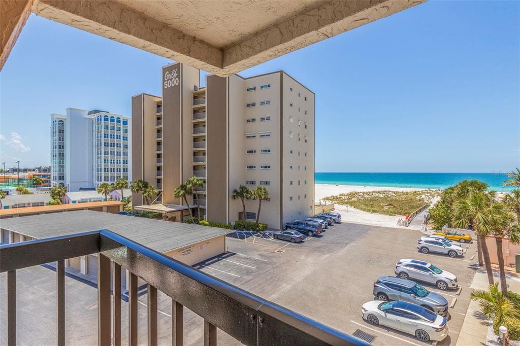 111 50TH AVENUE W UNIT 308 ST PETE BEACH, FL 33706