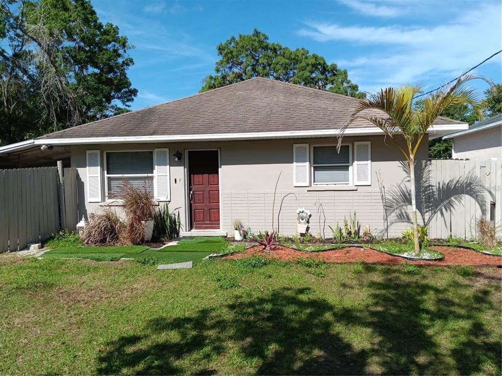 1774 DONCASTER ROAD CLEARWATER, FL 33764
