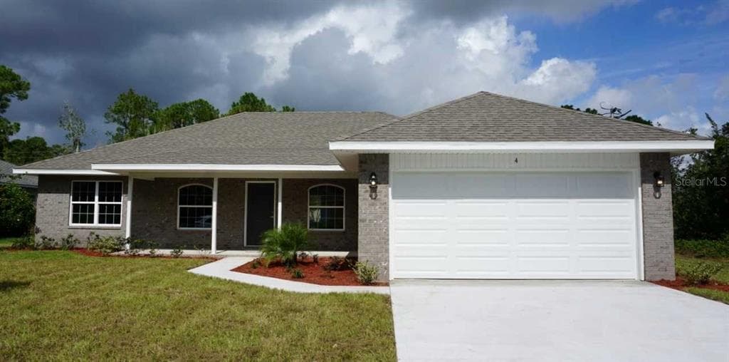 18 WHITE HORSE LANE PALM COAST, FL 32164