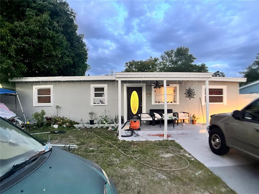 10925 N FLORENCE AVENUE TAMPA, FL 33612