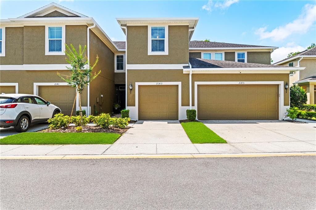 2143 BROADWAY VIEW AVENUE BRANDON, FL 33510