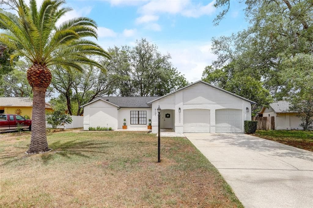 8157 ENGLISH ELM CIRCLE SPRING HILL, FL 34606