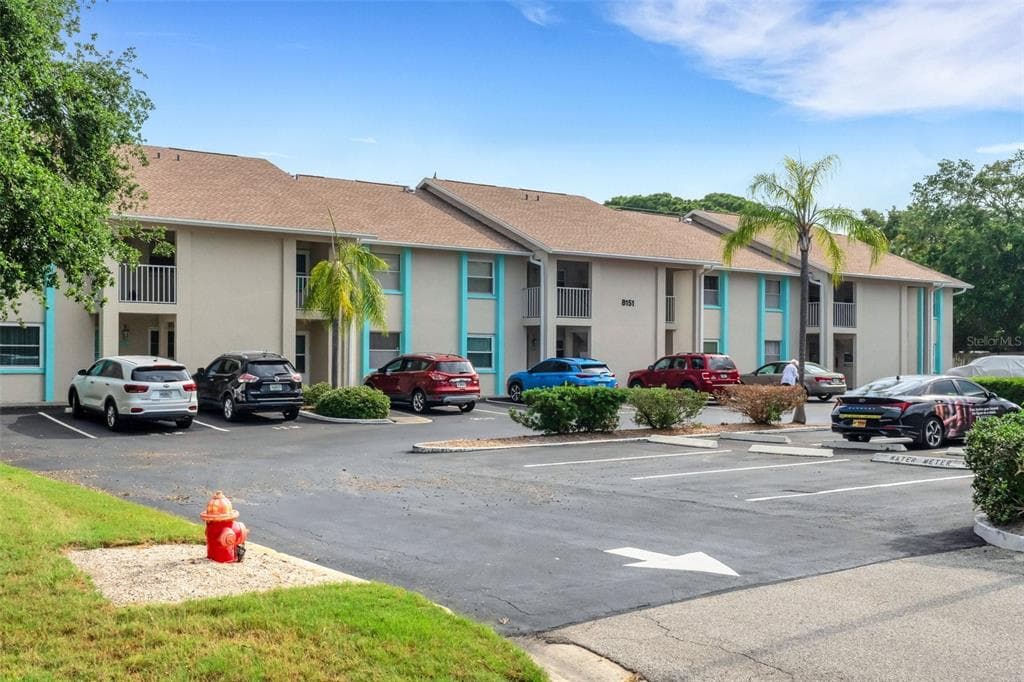 8151 HEATHERWOOD DRIVE UNIT 110 SEMINOLE, FL 33777
