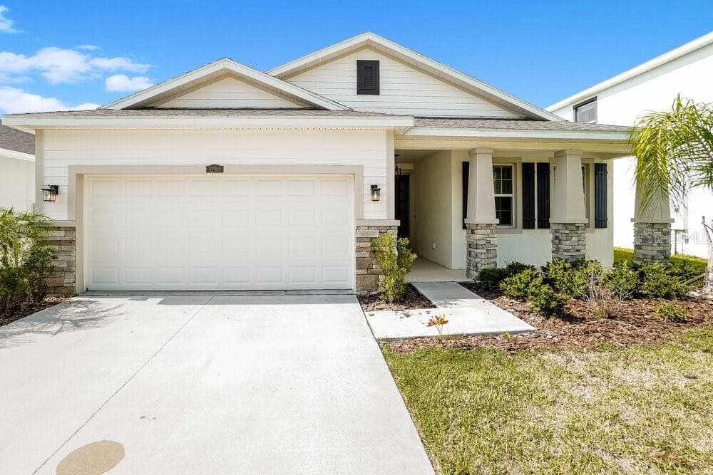 32966 SAND CREEK DRIVE WESLEY CHAPEL, FL 33543