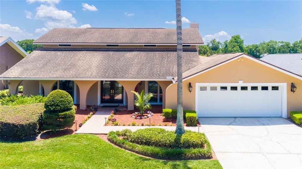 4039 PRIORY CIRCLE TAMPA, FL 33618