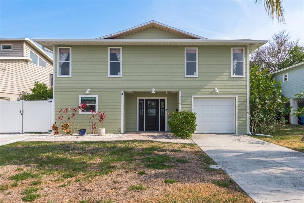 126 82ND AVENUE N ST PETERSBURG, FL 33702