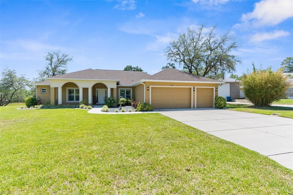 9601 WHISPER RIDGE TRAIL WEEKI WACHEE, FL 34613