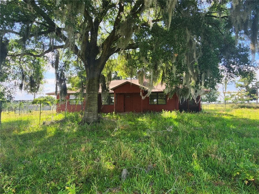 36124 FLORRIE MAE LANE DADE CITY, FL 33523