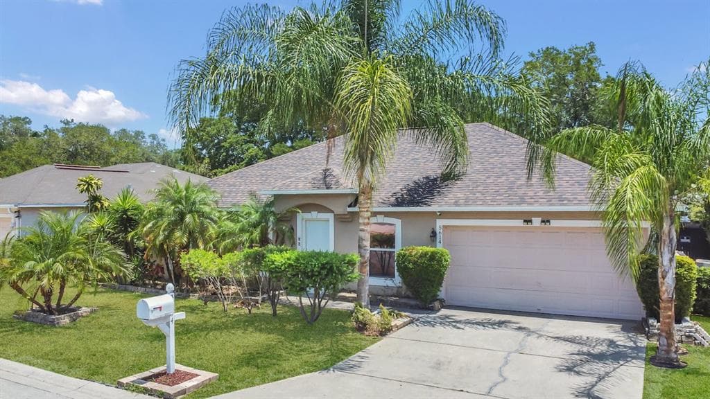 5614 OAKWOOD KNOLL DRIVE LAKELAND, FL 33811