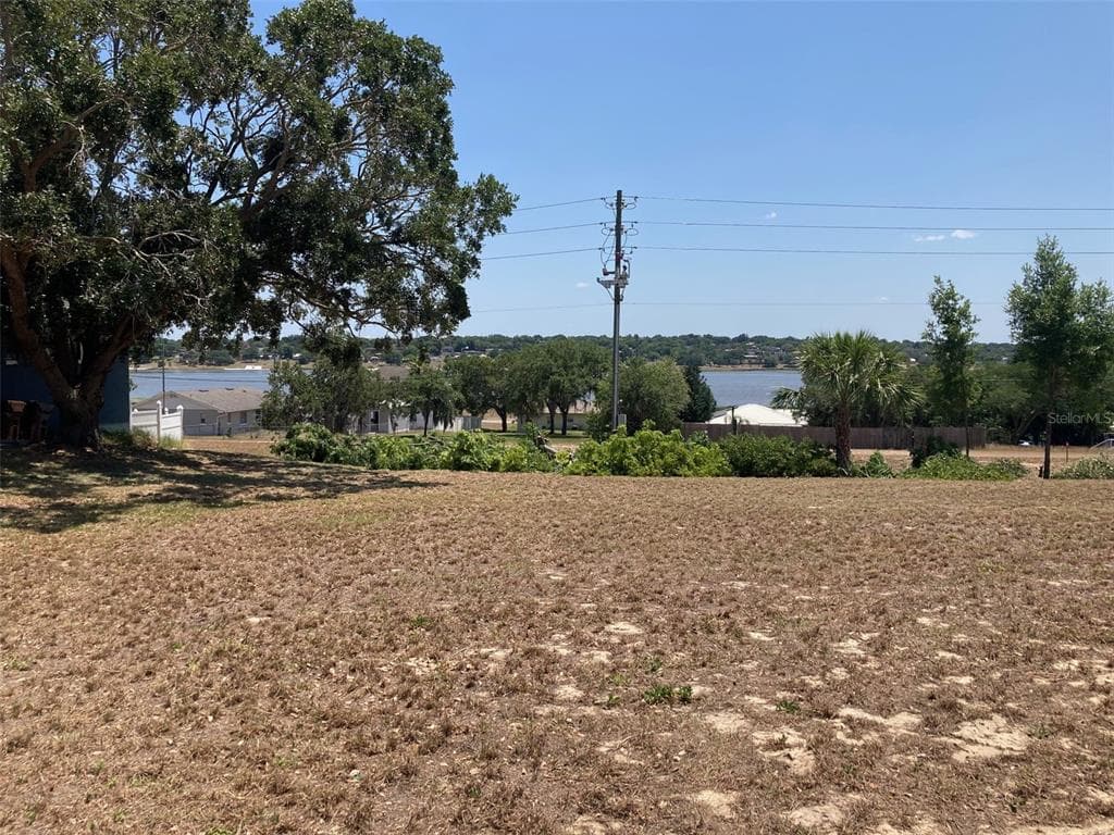 WILDABON AVENUE LAKE WALES, FL 33853