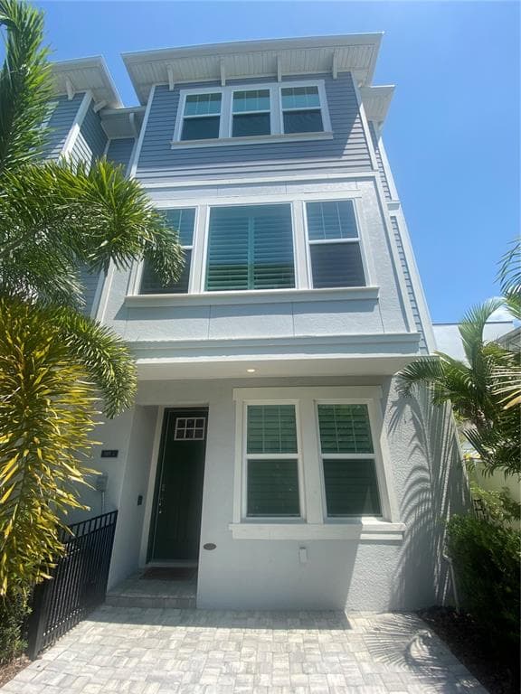 206 S TAMPANIA AVENUE UNIT 1 TAMPA, FL 33609