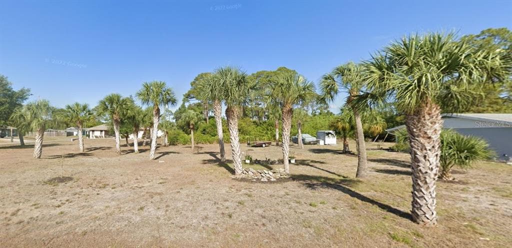 2465 STRAWLAWN STREET PORT CHARLOTTE, FL 33948