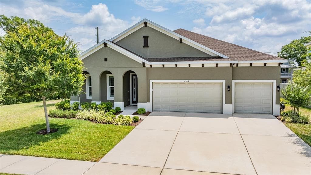 8304 SKY EAGLE DRIVE TAMPA, FL 33635