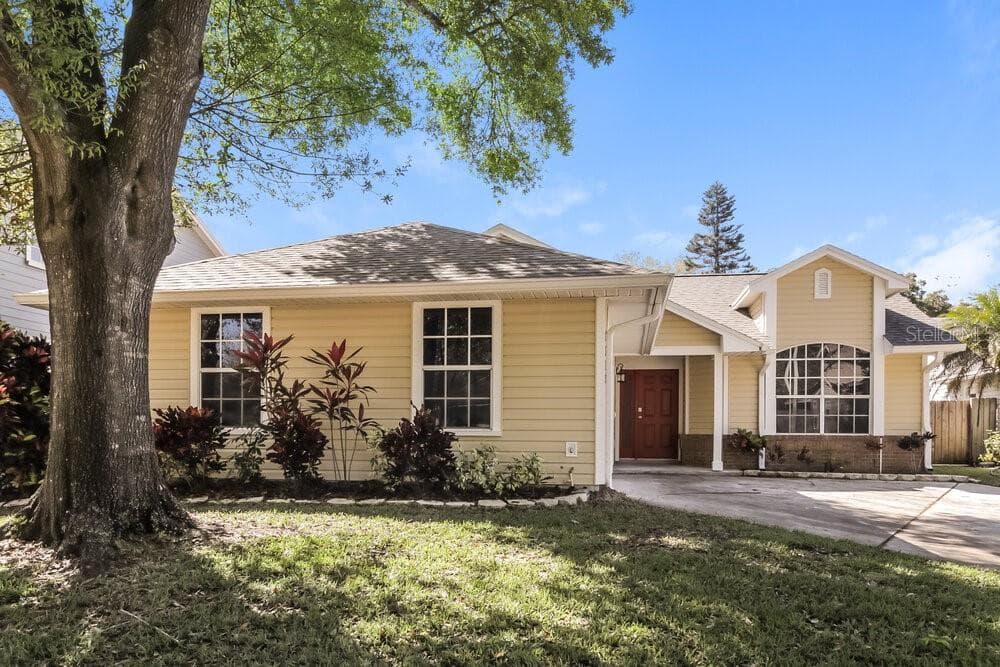 6540 PICCADILLY LANE ORLANDO, FL 32835