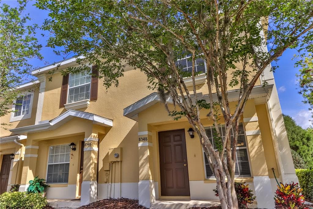 8548 BRUSHLEAF WAY TAMPA, FL 33647