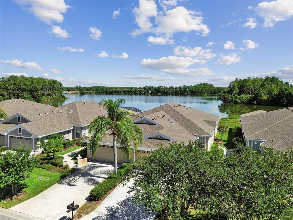 9809 BRIDGETON DRIVE TAMPA, FL 33626
