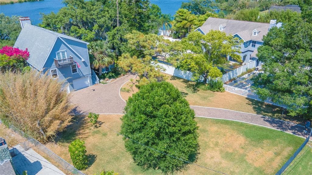 6708 MYRNA DRIVE TAMPA, FL 33619