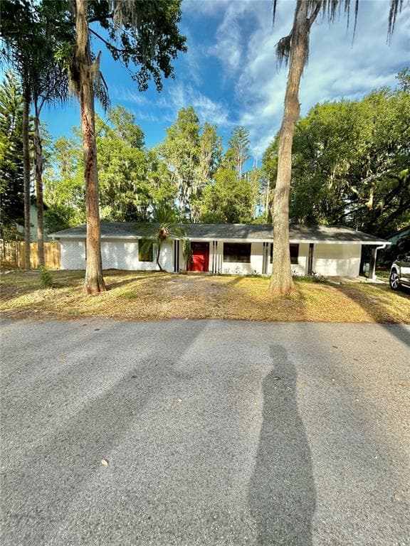 16403 LAKE BYRD DRIVE TAMPA, FL 33618