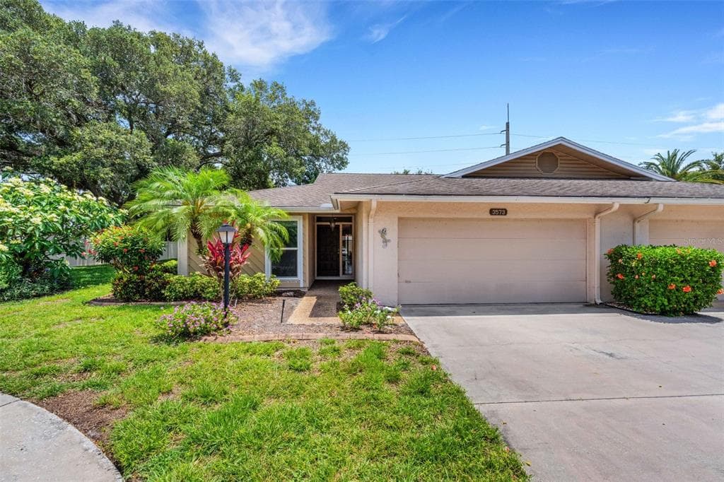 3573 WILKINSON WOODS DRIVE UNIT 32 SARASOTA, FL 34231