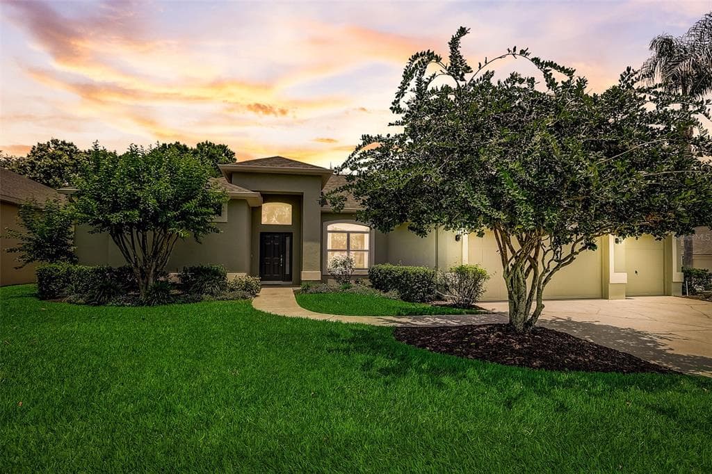 4708 LINA COURT VALRICO, FL 33596