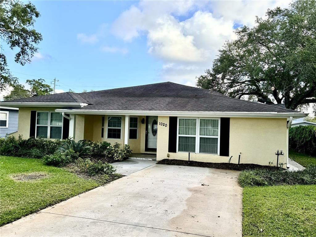 1020 2ND AVENUE NW LARGO, FL 33770