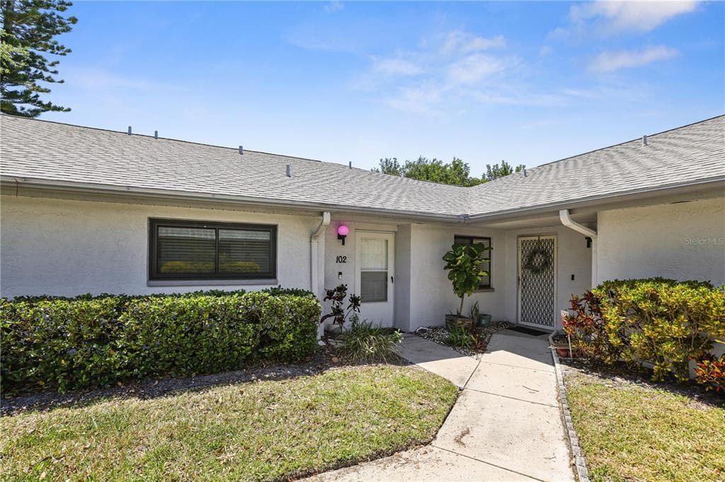 2701 COUNTRYSIDE BOULEVARD UNIT 102 CLEARWATER, FL 33761