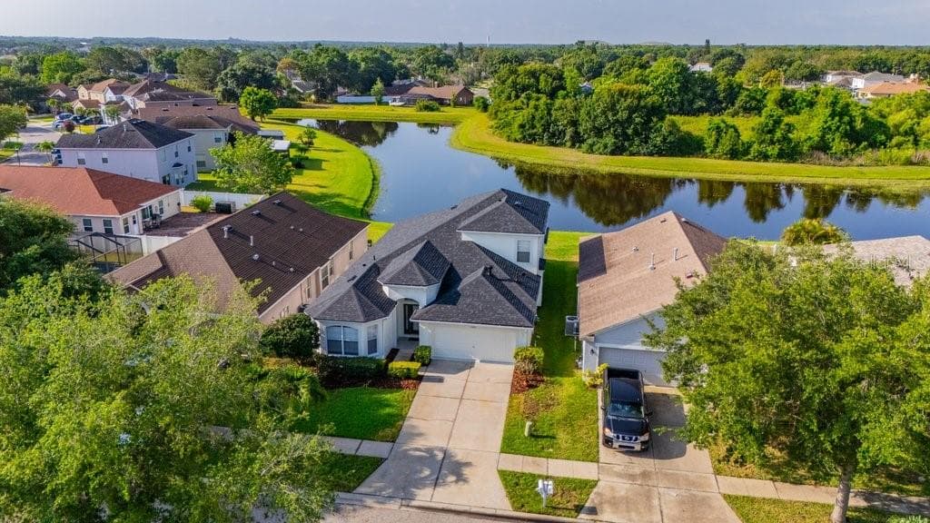 11475 WESTON COURSE LOOP RIVERVIEW, FL 33579