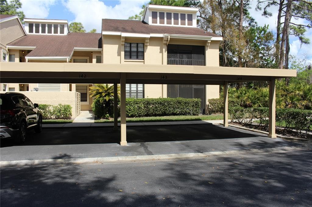 143 LINDSAY LANE UNIT 1 OLDSMAR, FL 34677