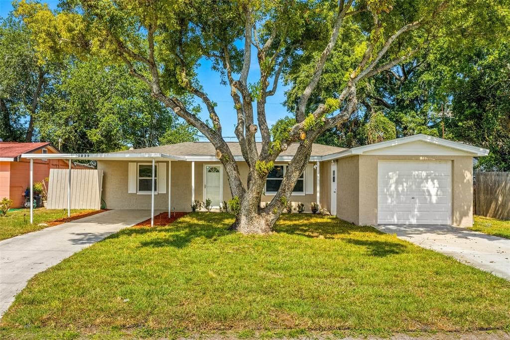 1839 KNOLLWOOD DRIVE HOLIDAY, FL 34690