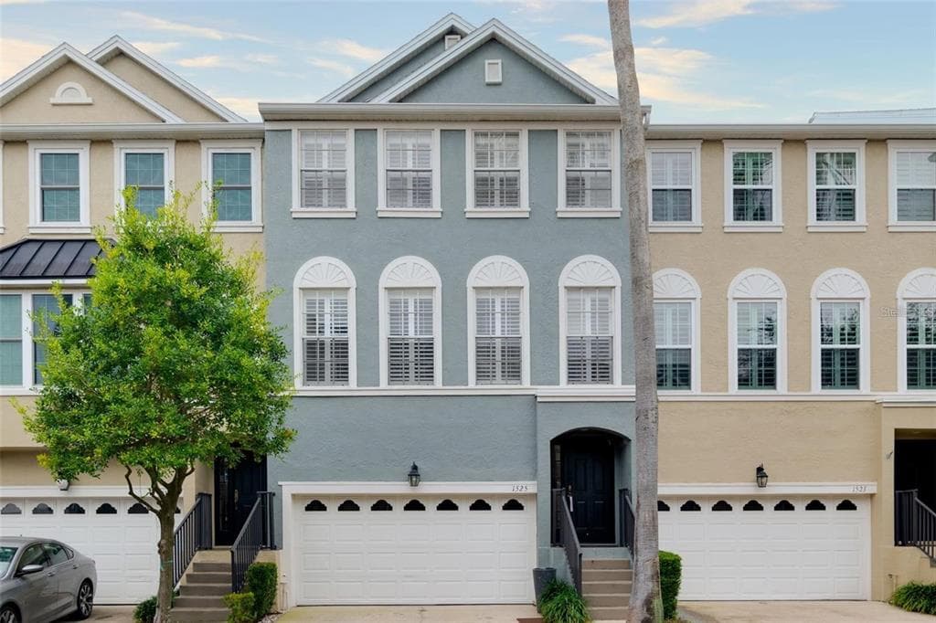 1525 PLEASANT HARBOUR WAY TAMPA, FL 33602