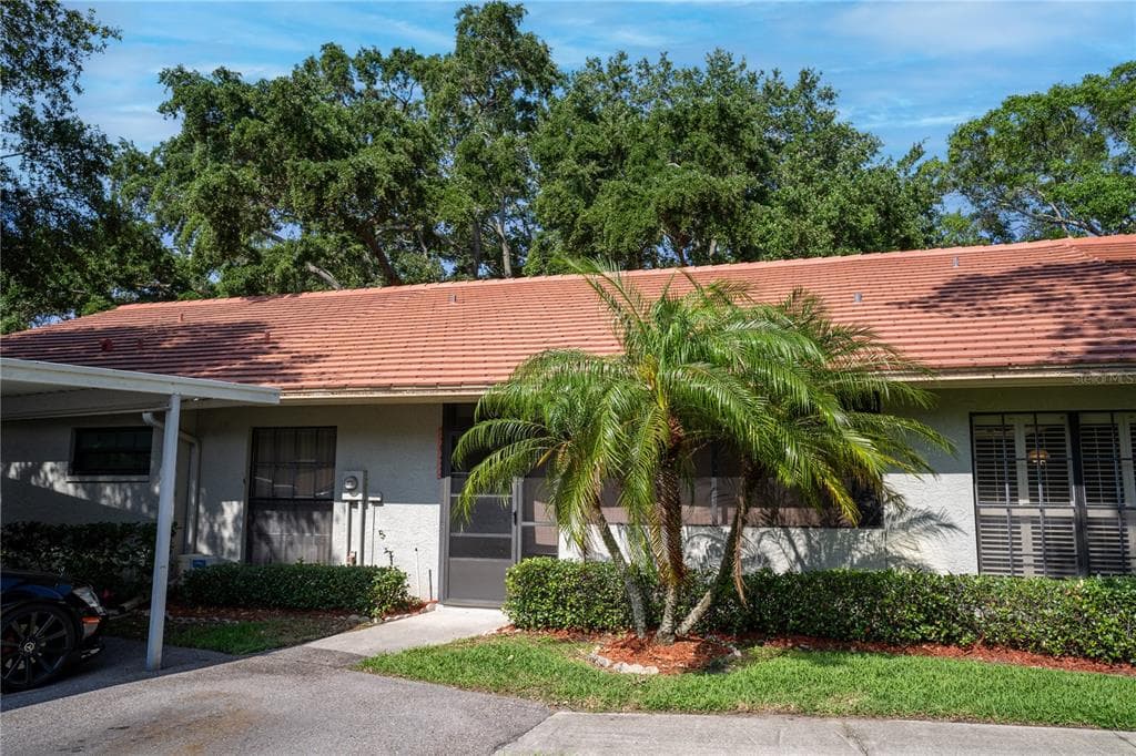 2023 ARBOR LANE CLEARWATER, FL 33763