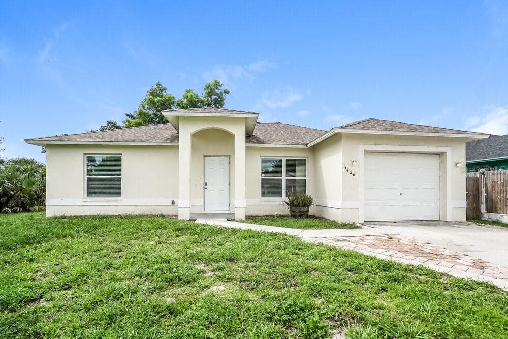 5426 TRAMMEL STREET NAPLES, FL 34113