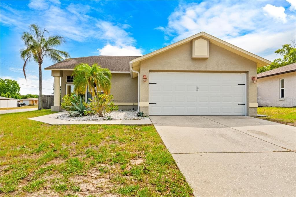 8950 FOREST LAKE DRIVE PORT RICHEY, FL 34668