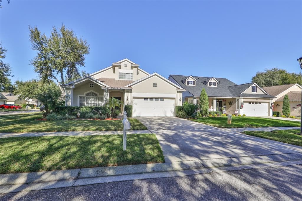2139 BRANDON PARK CIRCLE
