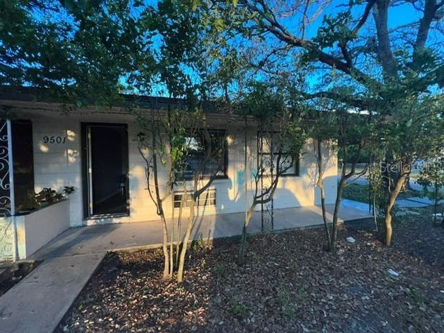 9501 N 9TH STREET UNIT 1 TAMPA, FL 33612